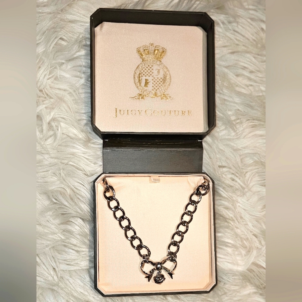 NEW Juicy Courture silver necklace